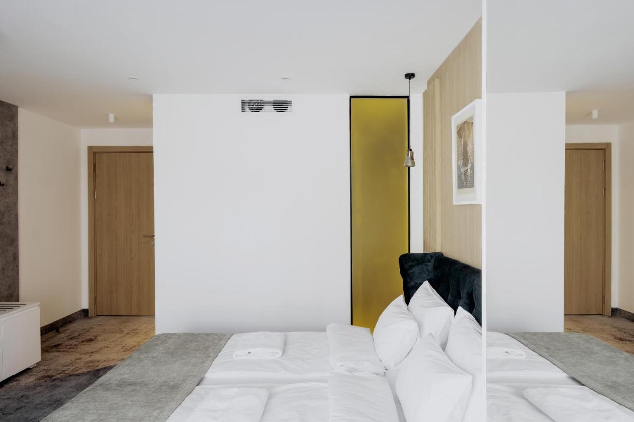 Boutique Macchiato Rooms Novi Sad Eksteriør billede